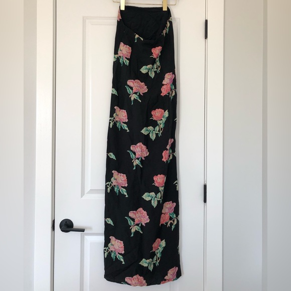 Sample Stone Cold Fox Primrose Gown 1 - Picture 4 of 5